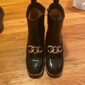 Black Steve Madden boots